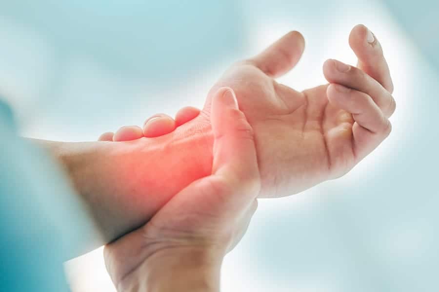 Compression du nerf médian : comment reconnaître les symptômes ?